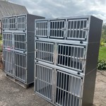 Daugiaaukštis narvas šunims automobiliui, mikroautobusui